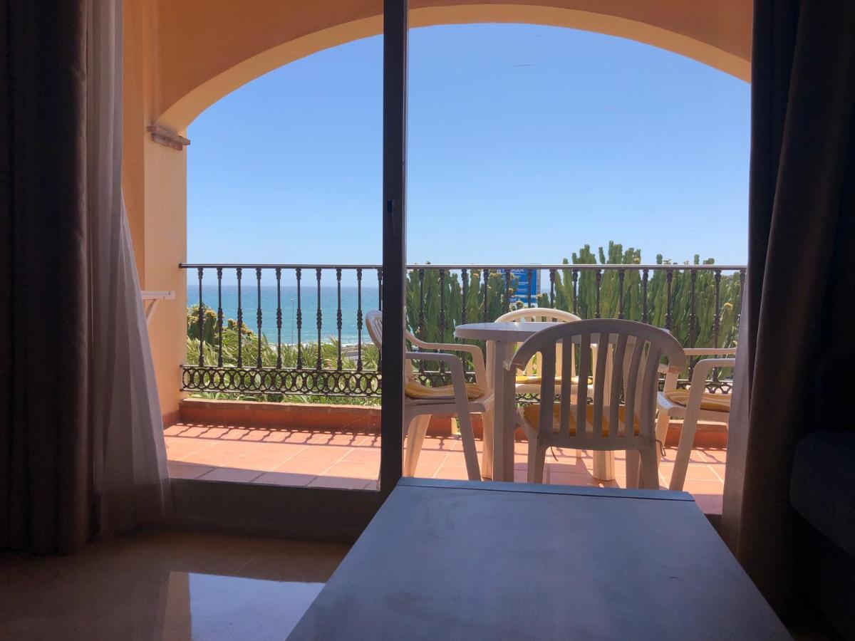 Fantastico Apartamento Con Vistas Al Mar Zona Club La Costa Castillo Fuengirola Luaran gambar