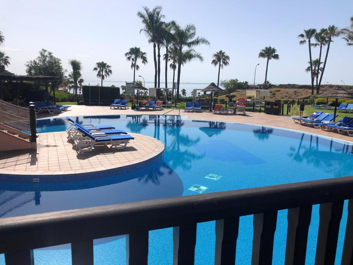 Fantastico Apartamento Con Vistas Al Mar Zona Club La Costa Castillo Fuengirola Luaran gambar